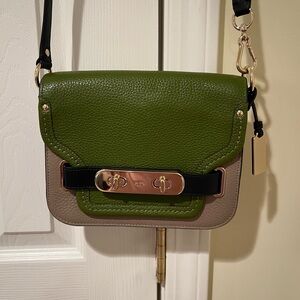 Coach 36255 Swagger Crossbody Purse in Li/Stone